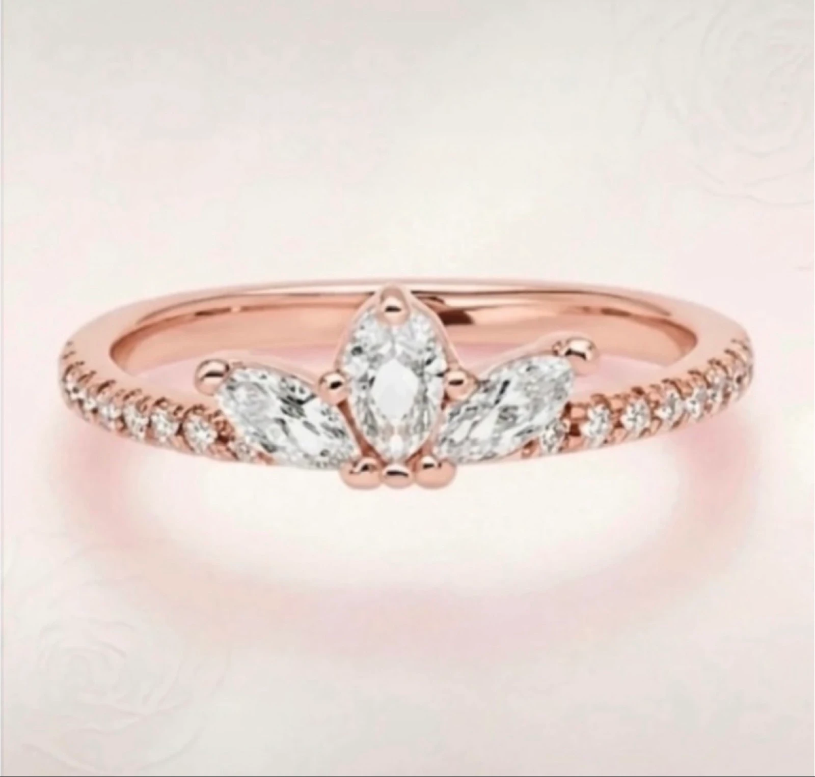 Bague Couronne / Diadème en Plaqué Or Rose